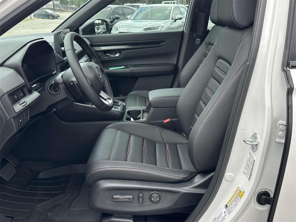 new 2026 Honda CR-V Hybrid car
