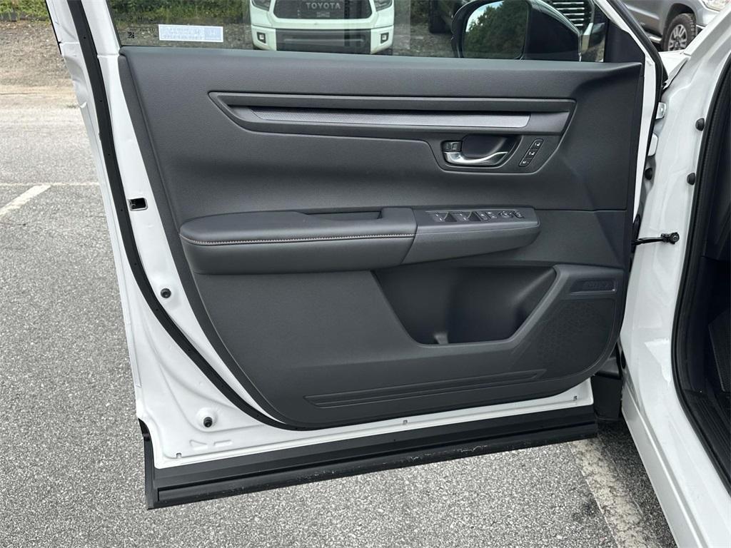 new 2026 Honda CR-V Hybrid car