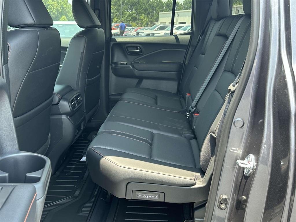 new 2025 Honda Ridgeline car, priced at $44,020