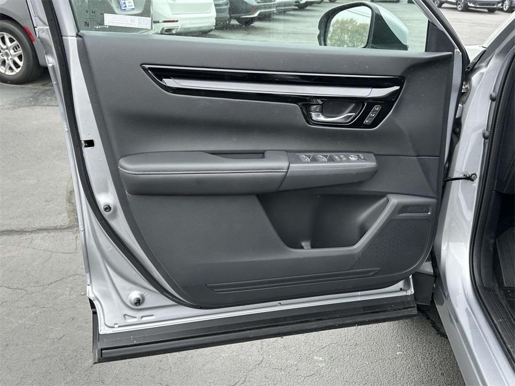 new 2025 Honda CR-V car, priced at $34,939