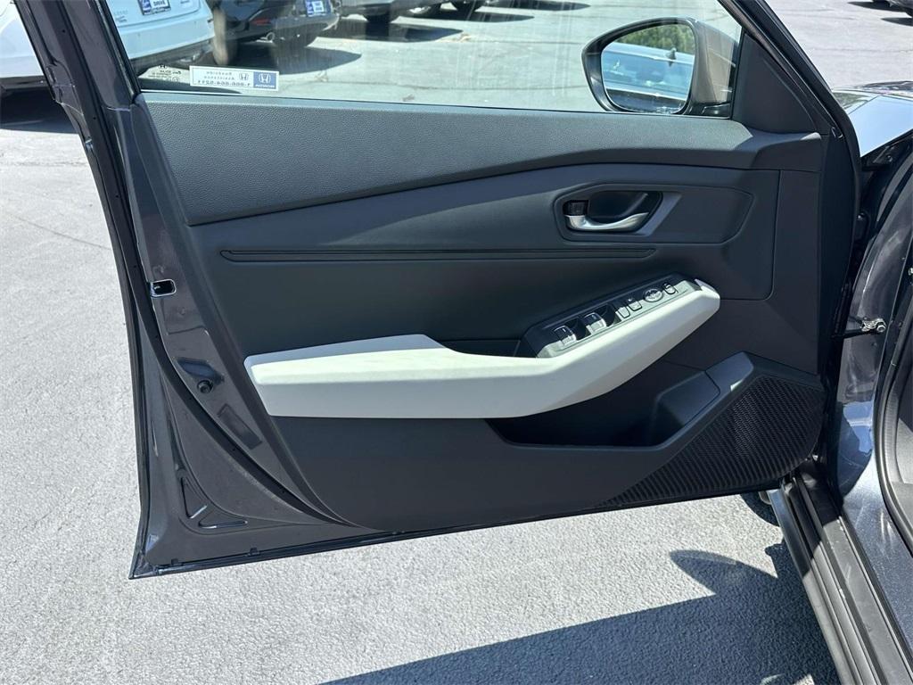 new 2025 Honda Accord car, priced at $30,125