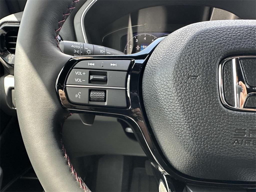 new 2025 Honda Pilot car, priced at $54,349