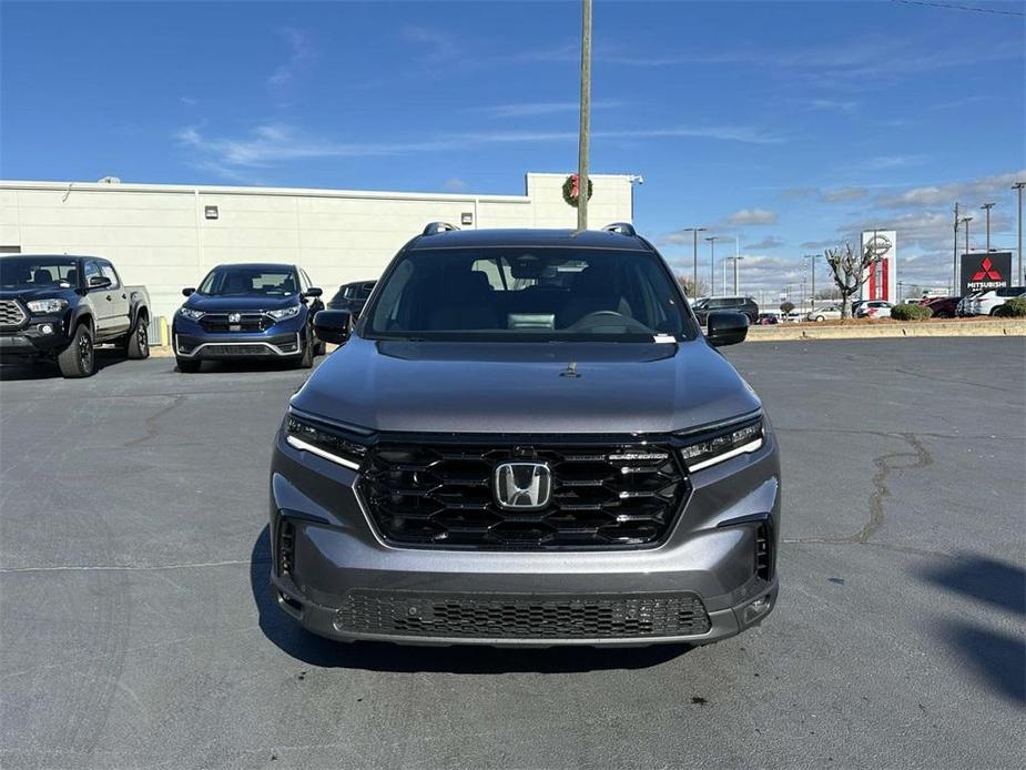 used 2025 Honda Pilot car, priced at $53,482