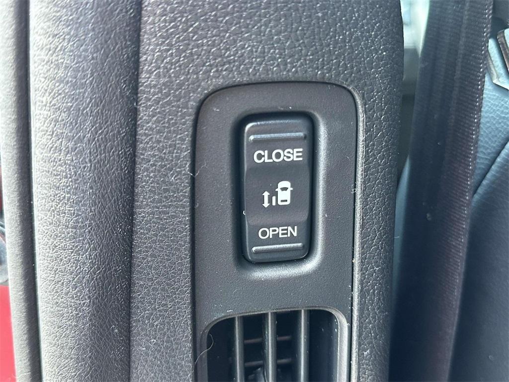 used 2024 Honda Odyssey car, priced at $40,985