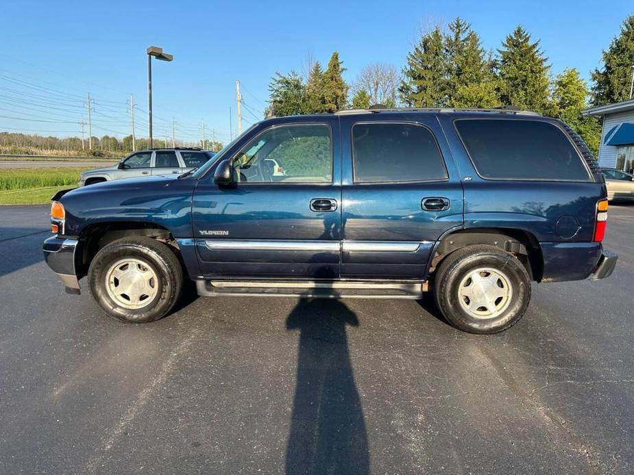 used 2006 GMC Yukon car, priced at $9,999