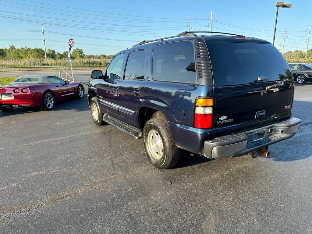 used 2006 GMC Yukon car, priced at $9,999