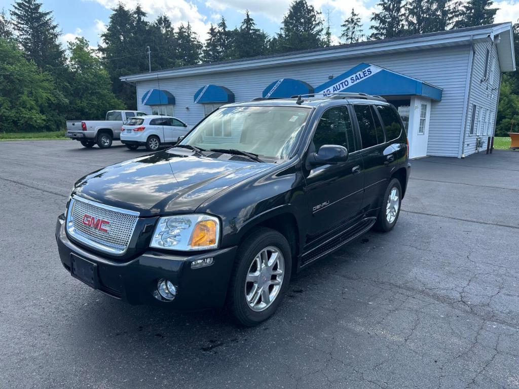 used 2008 GMC Envoy car, priced at $11,999