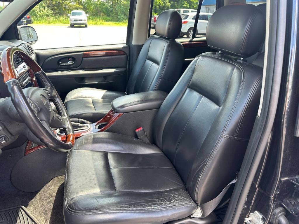 used 2008 GMC Envoy car, priced at $11,999
