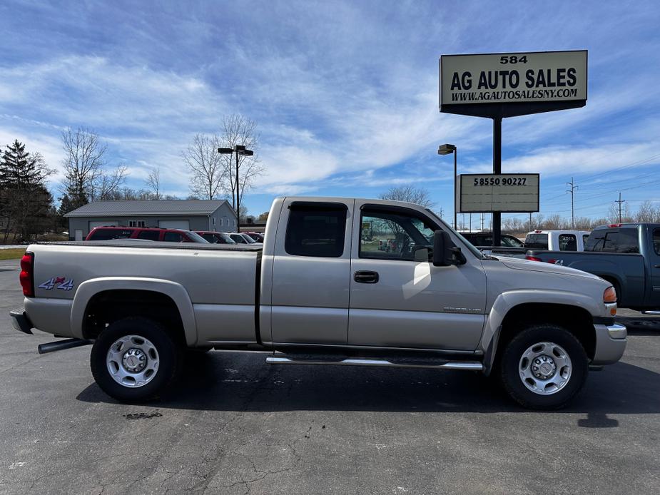 used 2004 GMC Sierra 2500 car, priced at $11,999