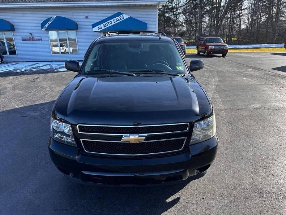 used 2011 Chevrolet Suburban car, priced at $10,999