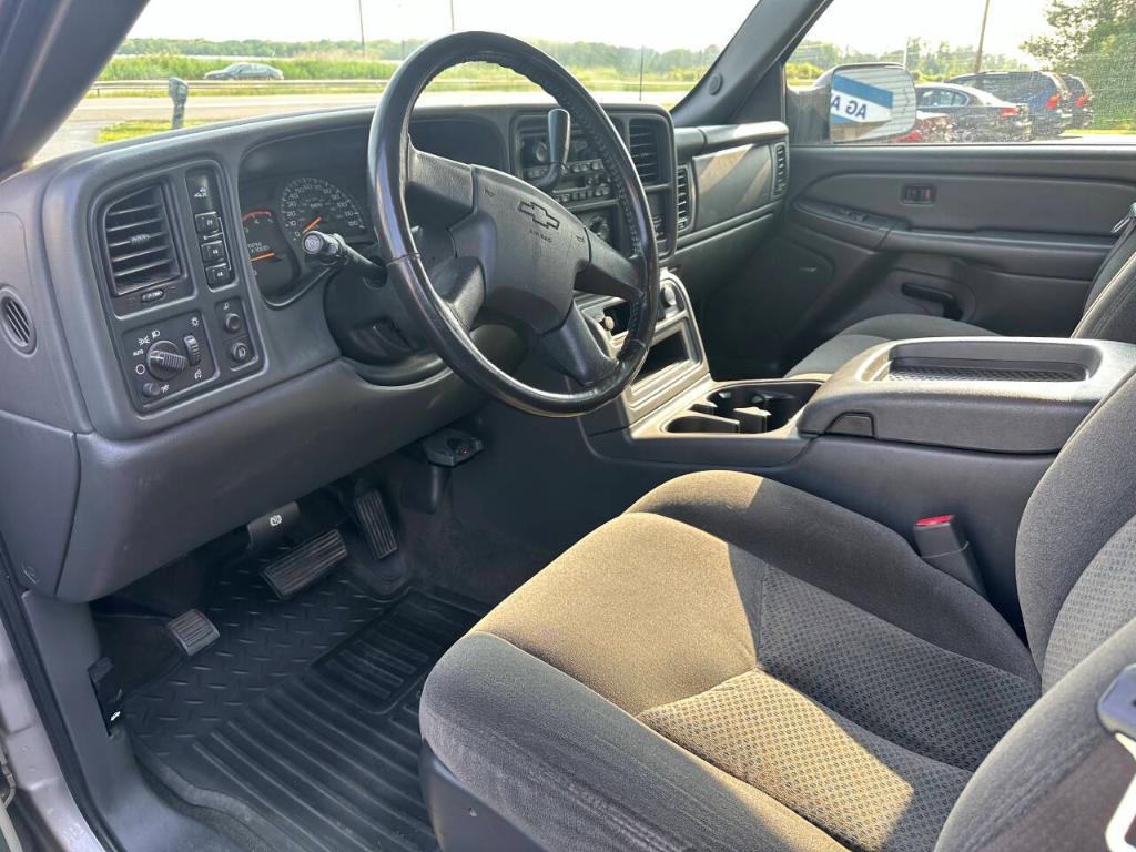 used 2005 Chevrolet Silverado 2500 car, priced at $19,999
