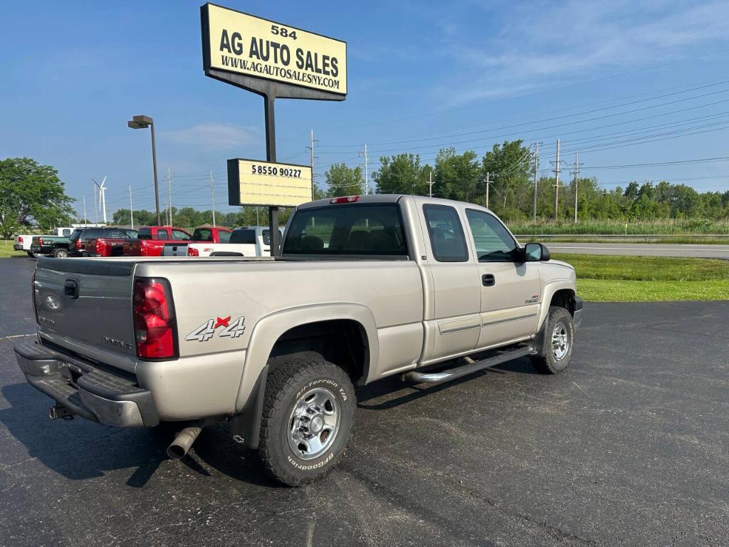 used 2005 Chevrolet Silverado 2500 car, priced at $19,999