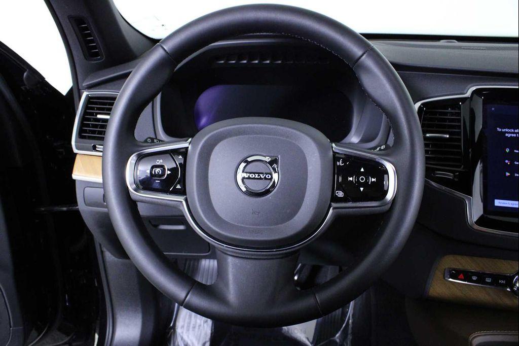 used 2024 Volvo XC90 Recharge Plug-In Hybrid car, priced at $45,891