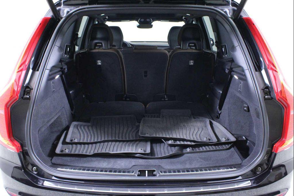 used 2024 Volvo XC90 Recharge Plug-In Hybrid car, priced at $45,891