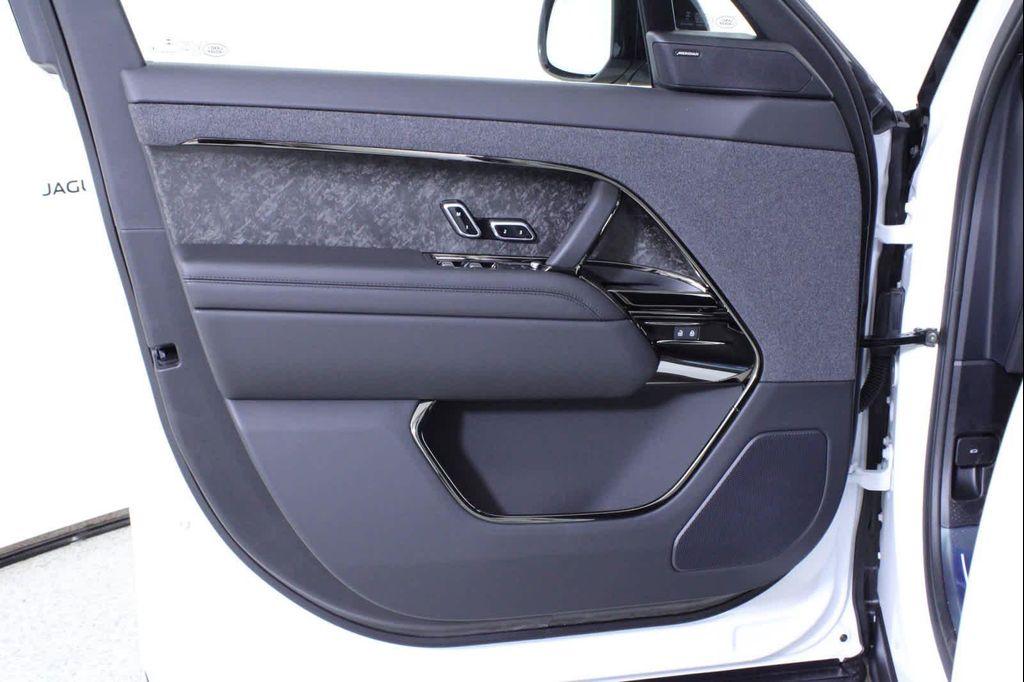 new 2025 Land Rover Range Rover Sport car, priced at $107,005