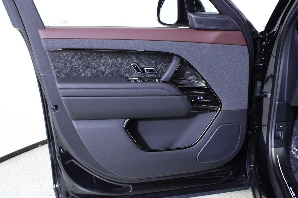 new 2025 Land Rover Range Rover Sport car, priced at $109,070