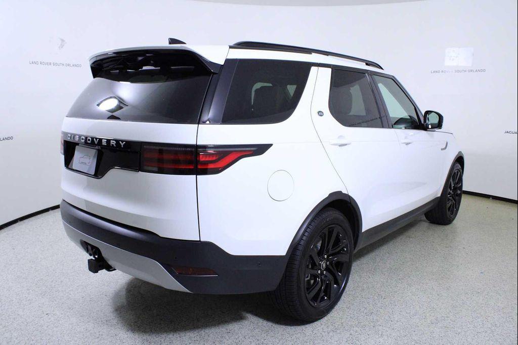 new 2025 Land Rover Discovery car, priced at $68,743
