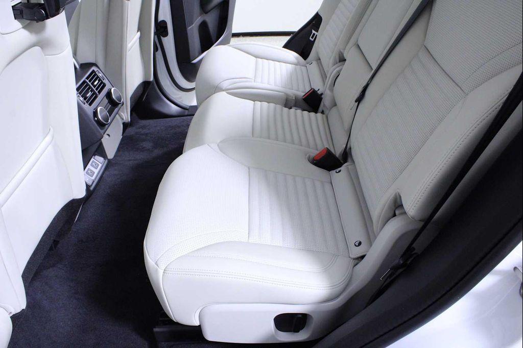 new 2025 Land Rover Discovery car, priced at $68,743