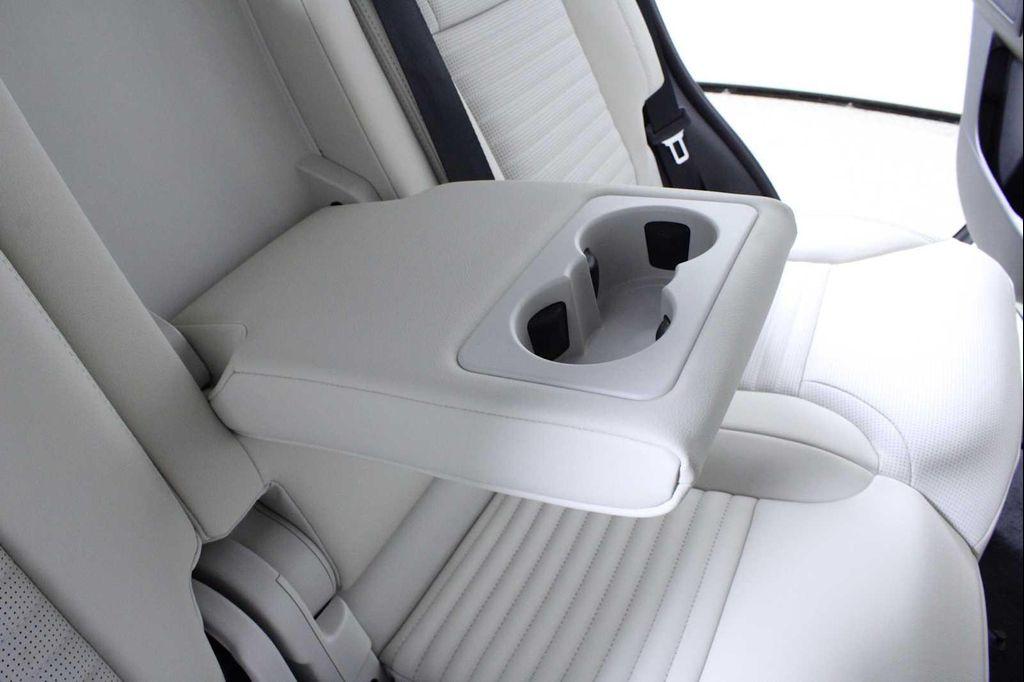 new 2025 Land Rover Discovery car, priced at $68,743