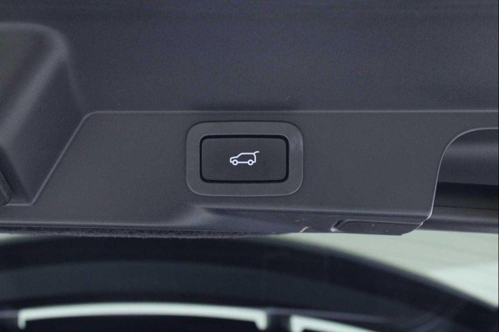 used 2022 Land Rover Range Rover Sport car, priced at $43,891