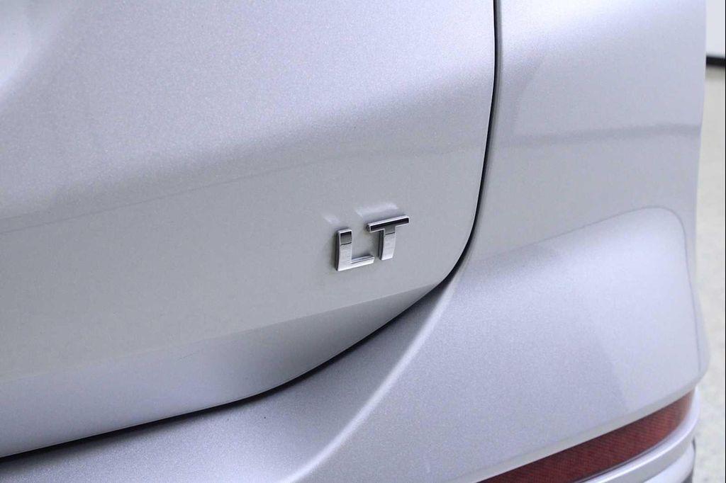 used 2018 Chevrolet Equinox car, priced at $9,991