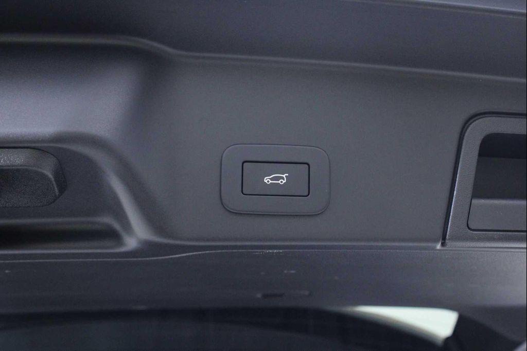 used 2024 Land Rover Range Rover Evoque car, priced at $40,999