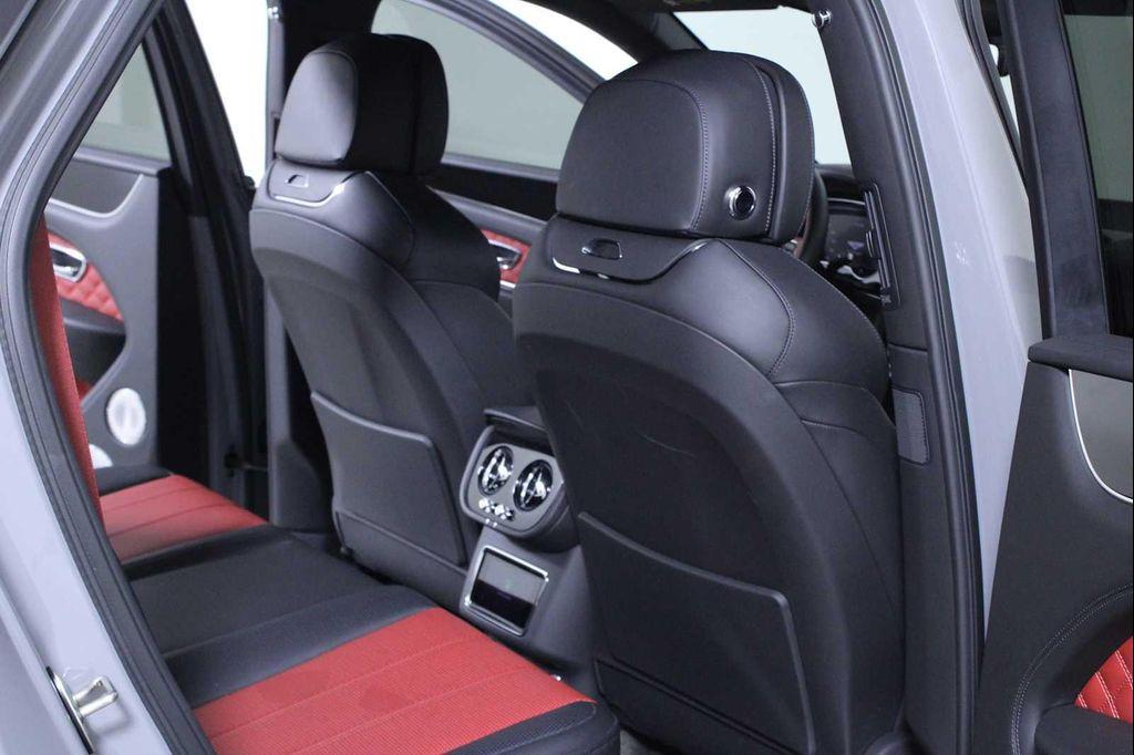 used 2022 Bentley Bentayga car, priced at $128,891