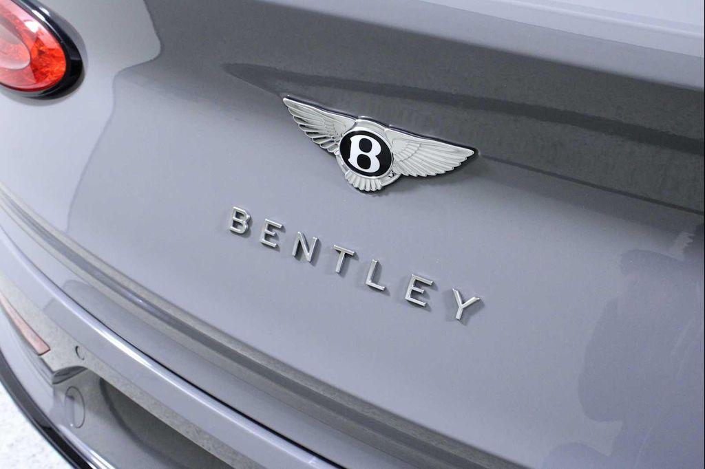 used 2022 Bentley Bentayga car, priced at $128,891