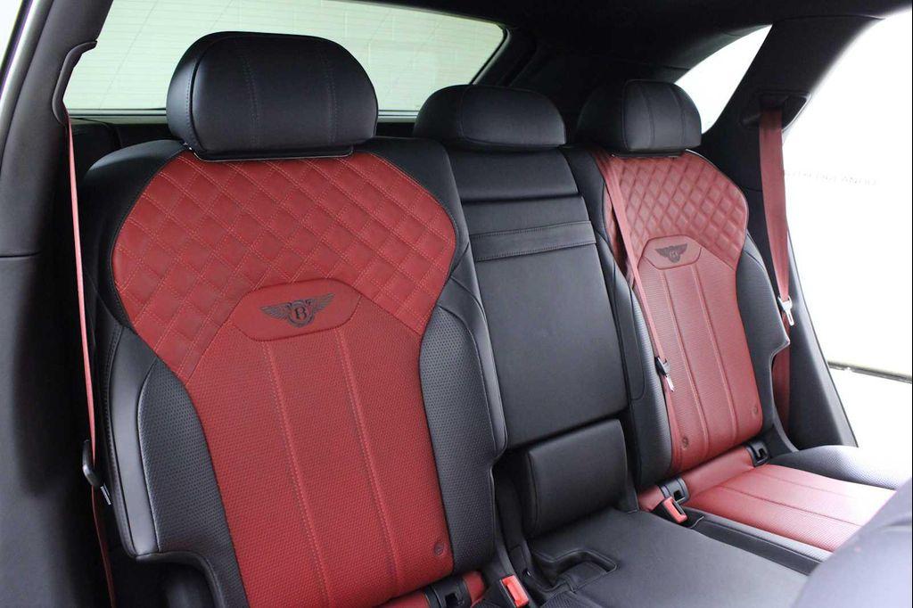 used 2022 Bentley Bentayga car, priced at $128,891