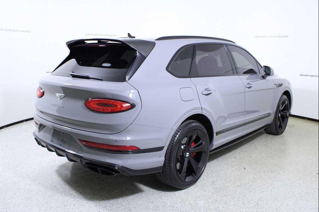 used 2022 Bentley Bentayga car, priced at $128,891