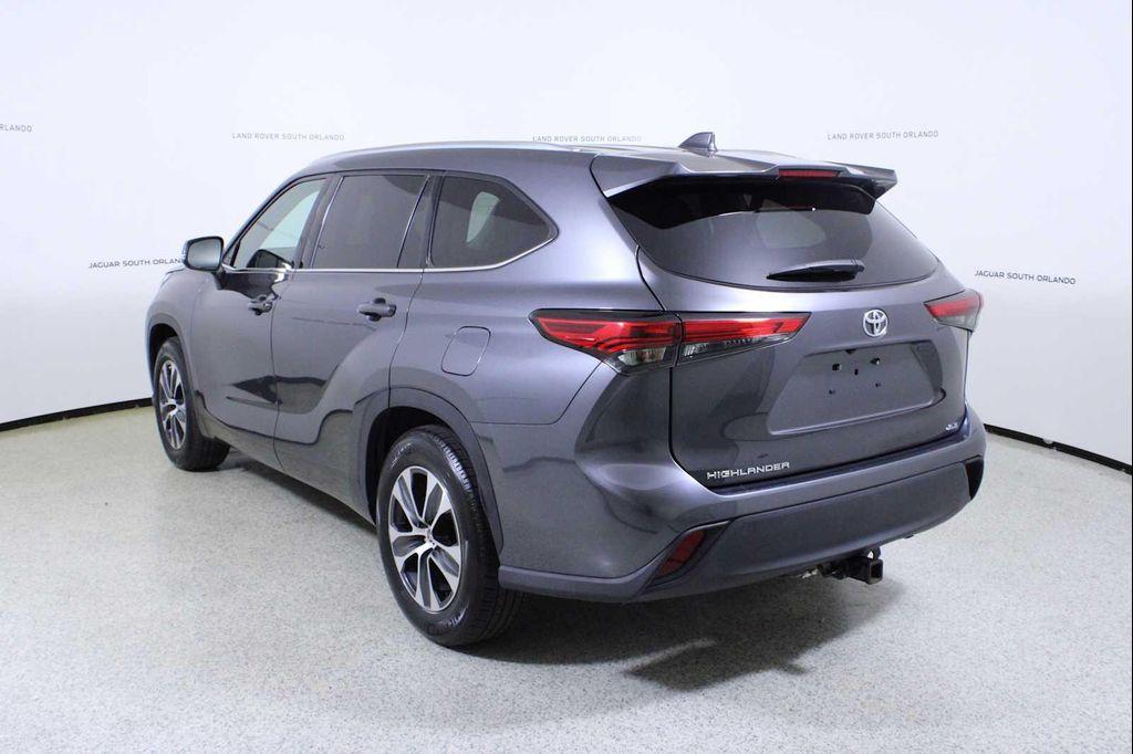 used 2020 Toyota Highlander car, priced at $26,591