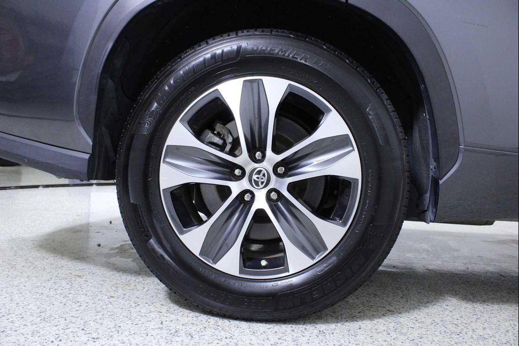 used 2020 Toyota Highlander car, priced at $26,591