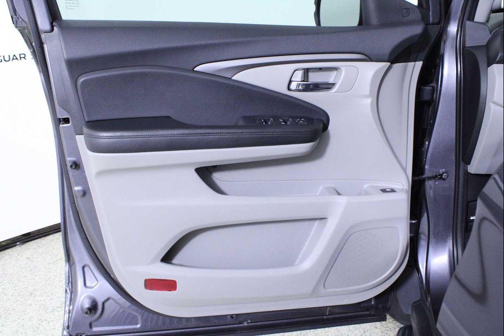 used 2020 Honda Pilot car, priced at $16,891