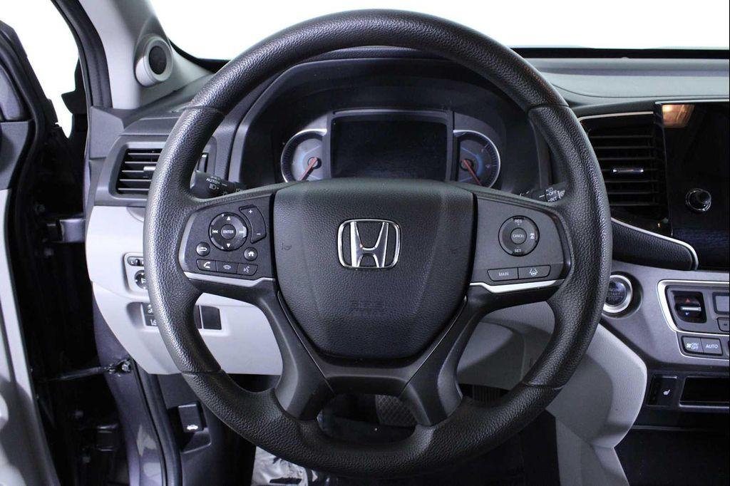 used 2020 Honda Pilot car, priced at $16,891