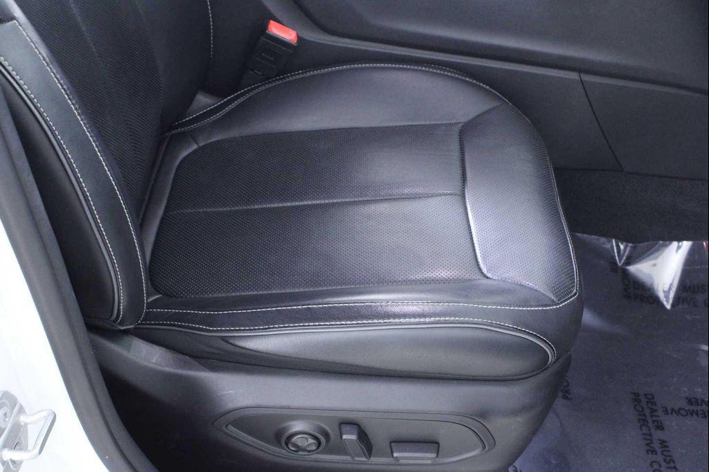 used 2022 Jeep Grand Cherokee L car, priced at $25,991