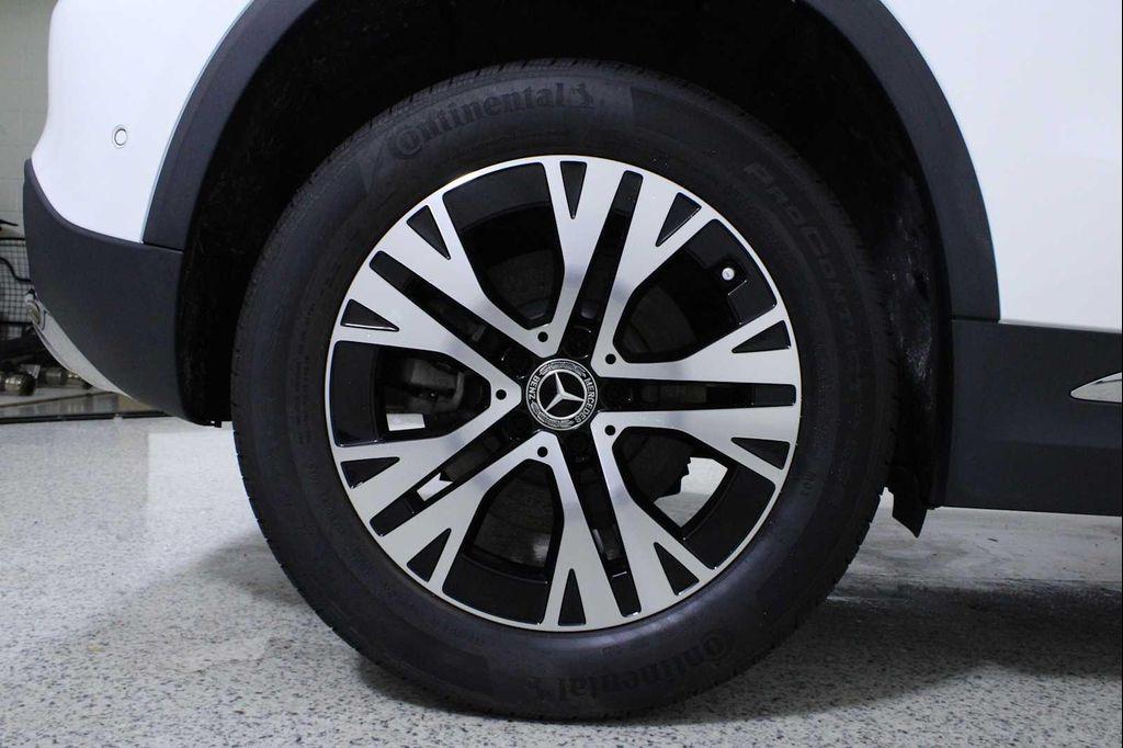 used 2024 Mercedes-Benz GLA 250 car, priced at $36,950