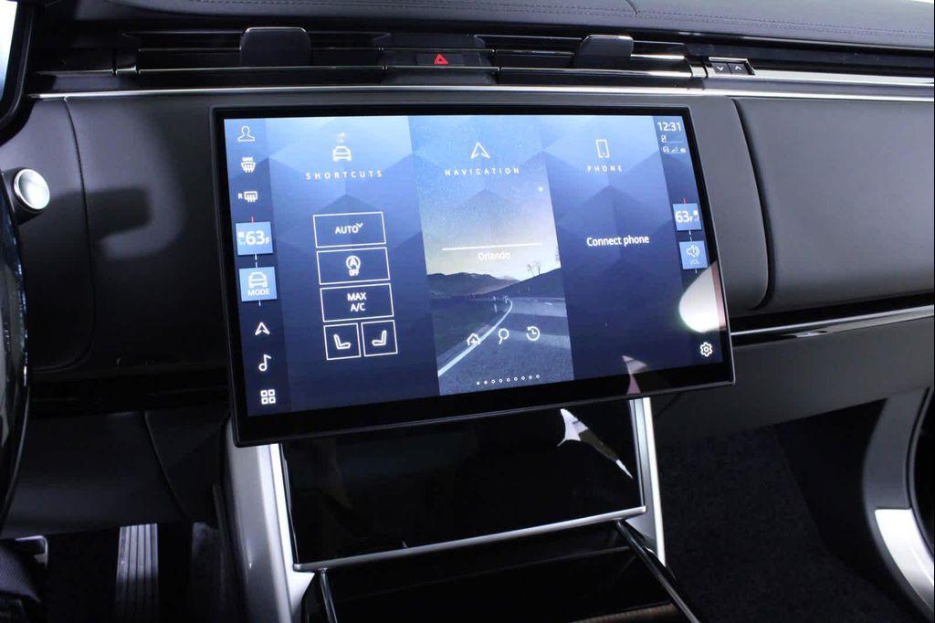 new 2025 Land Rover Range Rover car, priced at $143,670