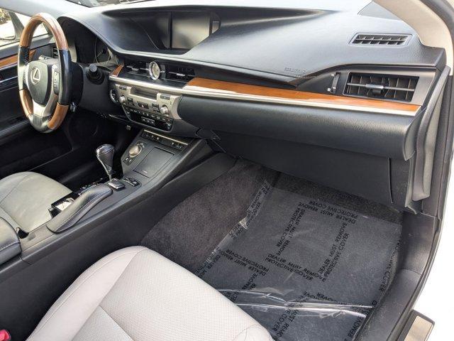 used 2014 Lexus ES 300h car, priced at $16,988