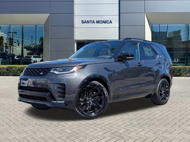 new 2025 Land Rover Discovery car, priced at $78,078