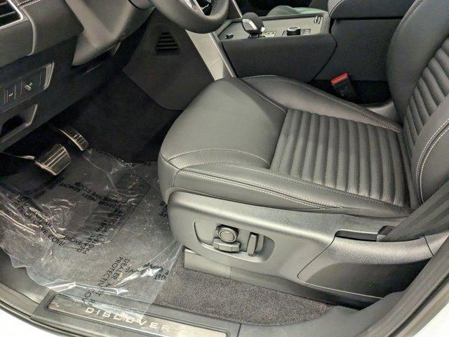 new 2025 Land Rover Discovery car, priced at $78,662