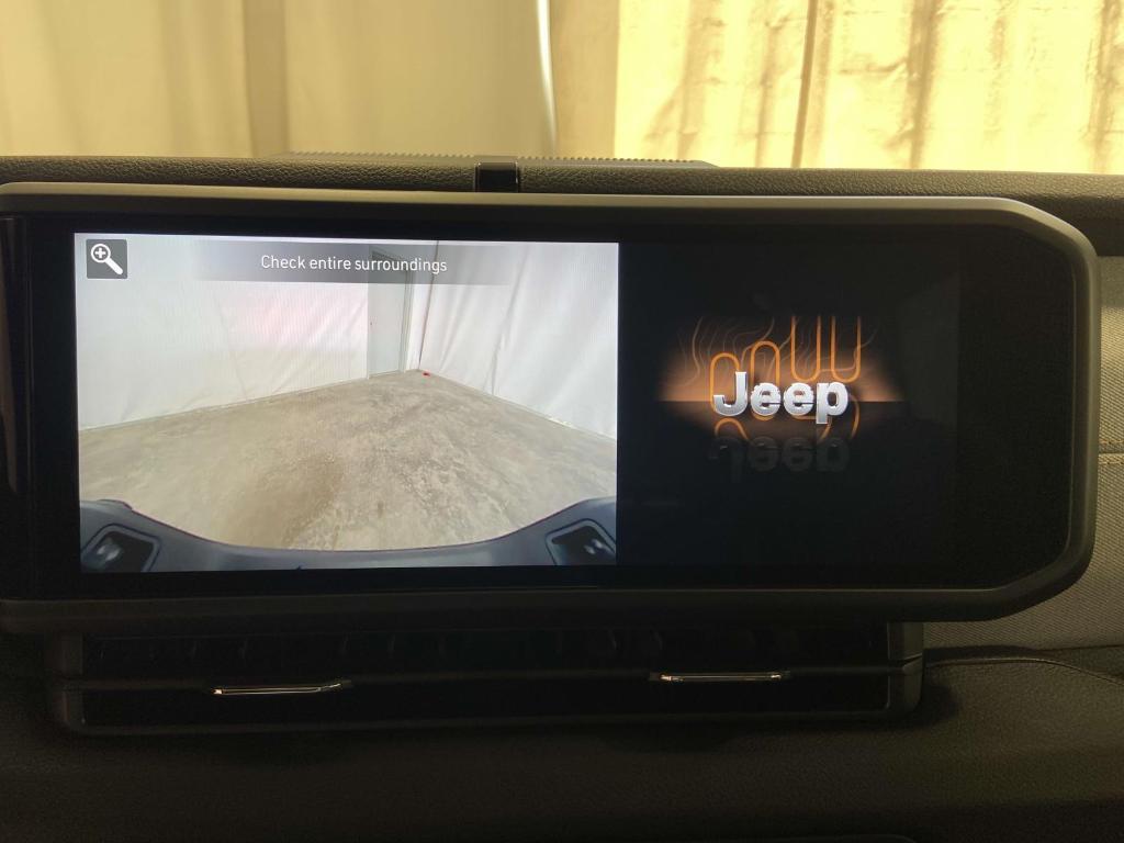 new 2025 Jeep Gladiator car, priced at $41,571