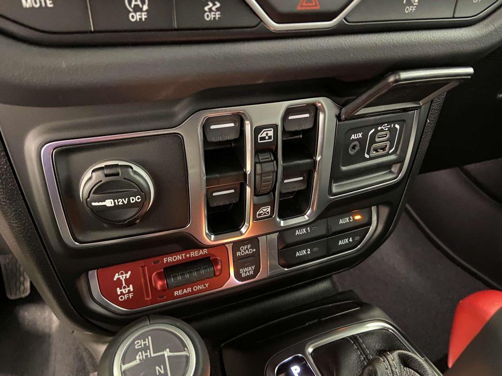 new 2025 Jeep Wrangler car, priced at $70,000