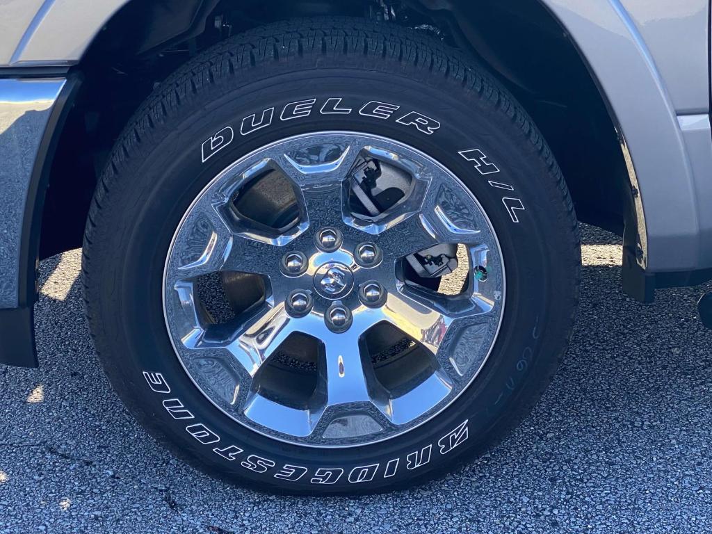 new 2025 Ram 1500 car, priced at $49,262