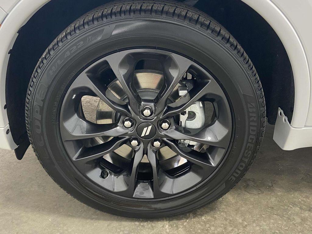 new 2025 Dodge Durango car, priced at $37,444
