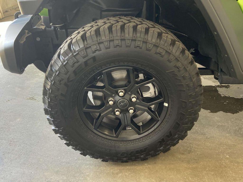 new 2025 Jeep Wrangler car, priced at $48,002