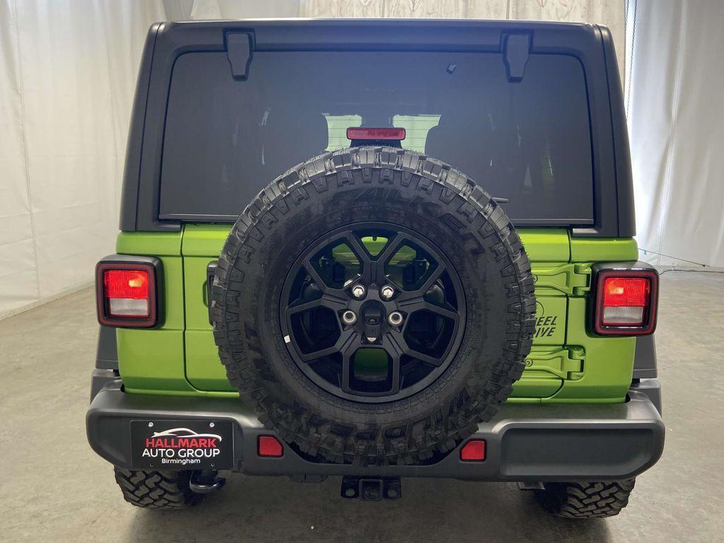 new 2025 Jeep Wrangler car, priced at $48,002