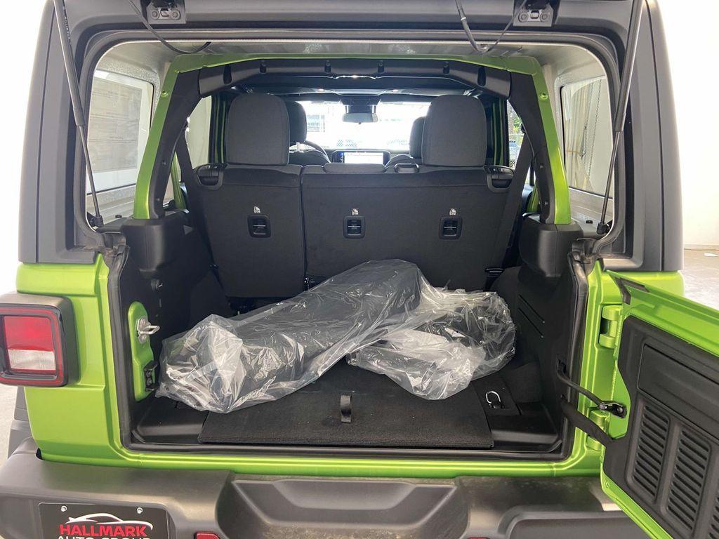 new 2025 Jeep Wrangler car, priced at $48,002