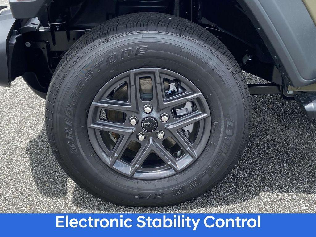 new 2025 Jeep Gladiator car, priced at $43,499