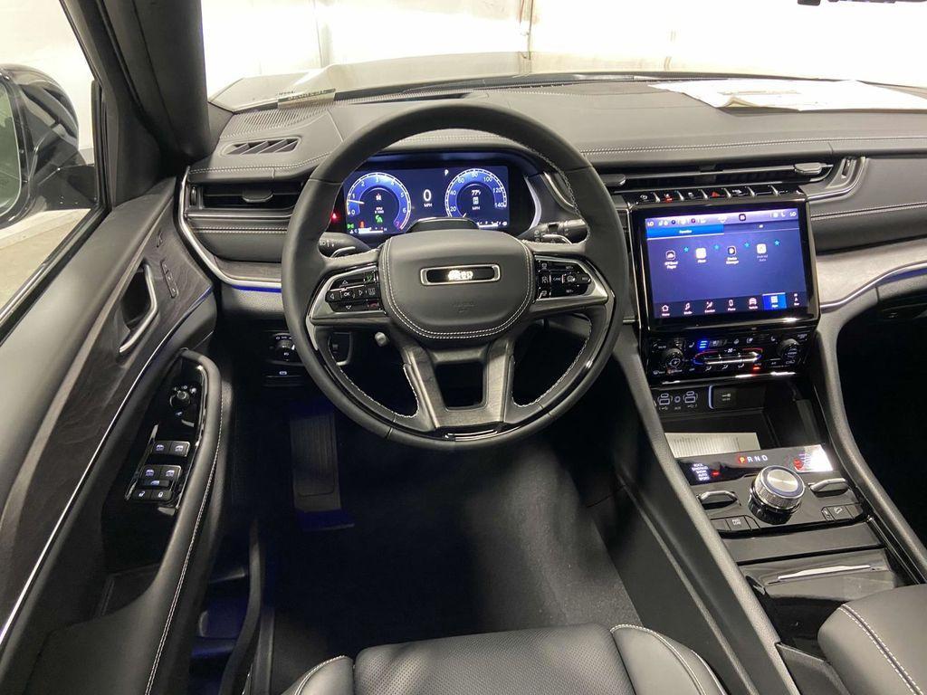 new 2025 Jeep Grand Cherokee L car, priced at $64,444