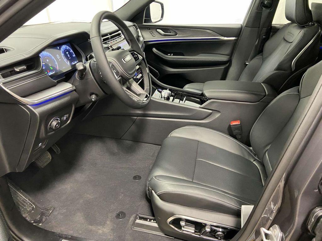 new 2025 Jeep Grand Cherokee L car, priced at $64,444